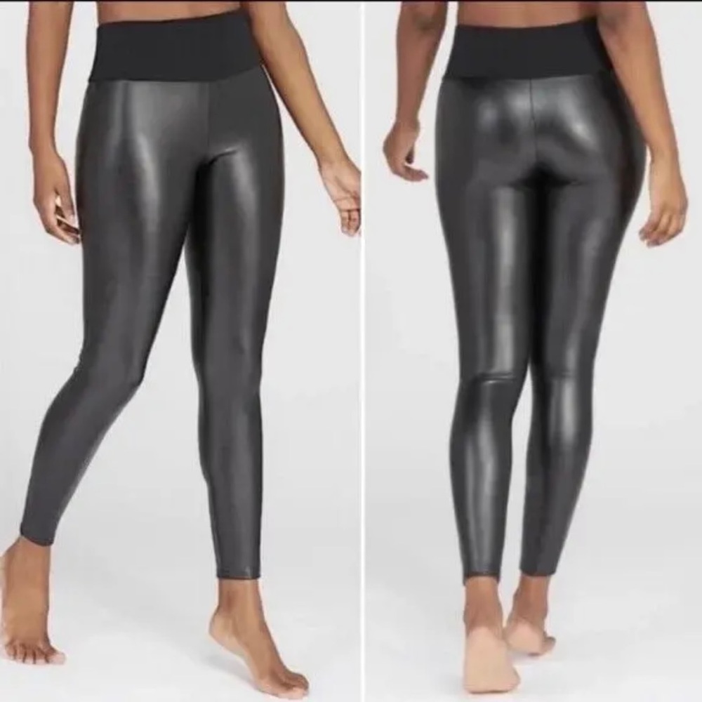 Spanx Assets Black Faux Leather Leggings Pants Sz S